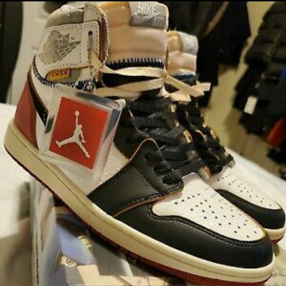 Jordan 1 x Union Black Toe